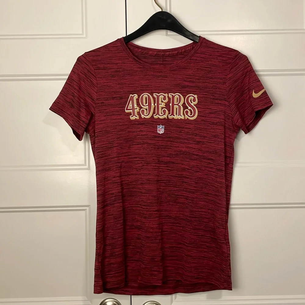 NWT Nike NFL 49ers Dry-Fit tee, size small